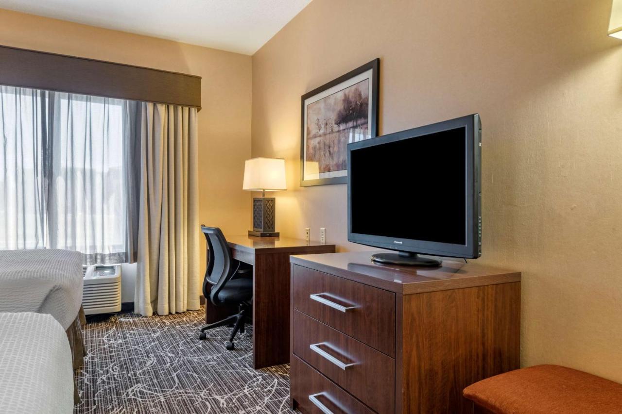 Best Western Plus Chelsea Hotel Monticello Luaran gambar