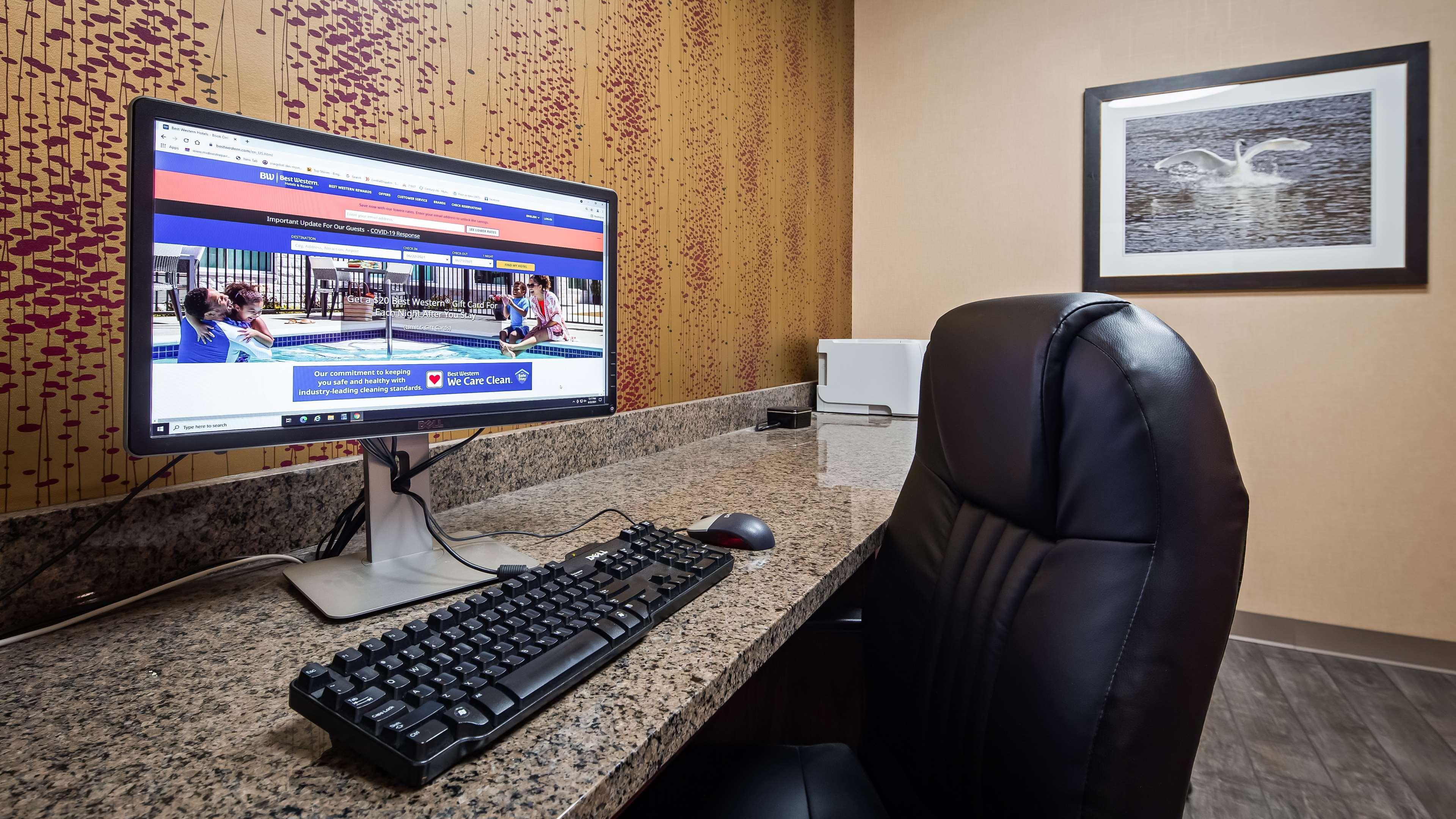 Best Western Plus Chelsea Hotel Monticello Luaran gambar