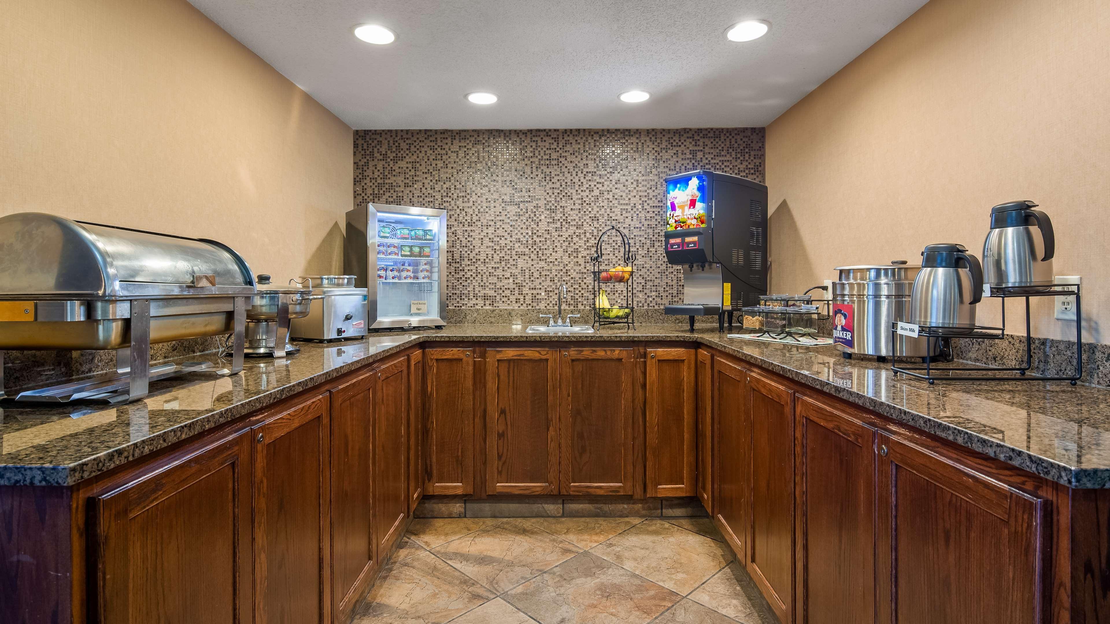 Best Western Plus Chelsea Hotel Monticello Luaran gambar